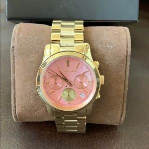 Beautiful Michael Kors gold watch